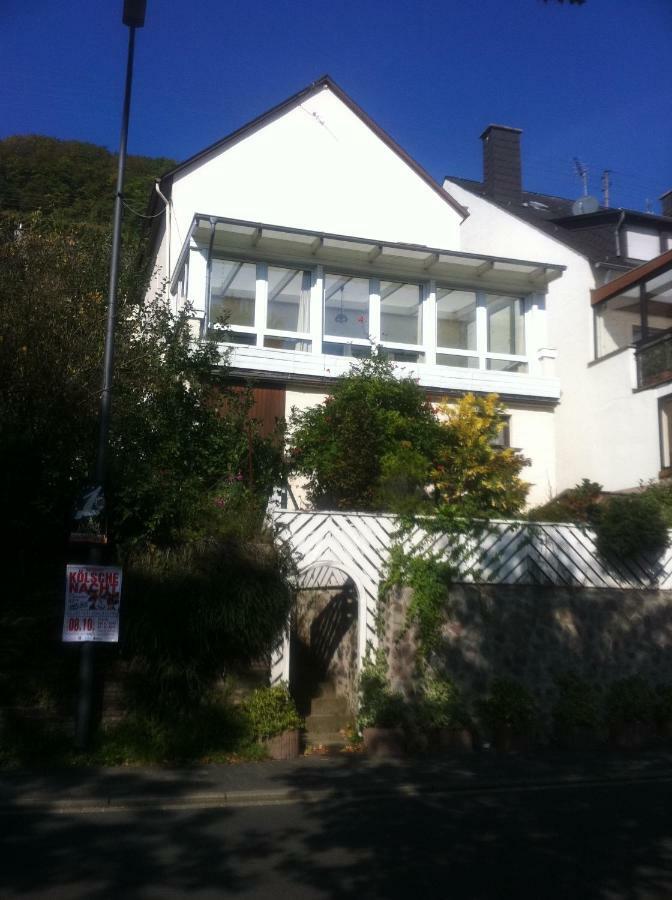 Ürzig Ferienhaus Moselblick Mit Kostenfreien Oepnv-Ticket מראה חיצוני תמונה